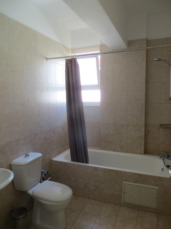 Melania Apartment Paphos ภายนอก รูปภาพ
